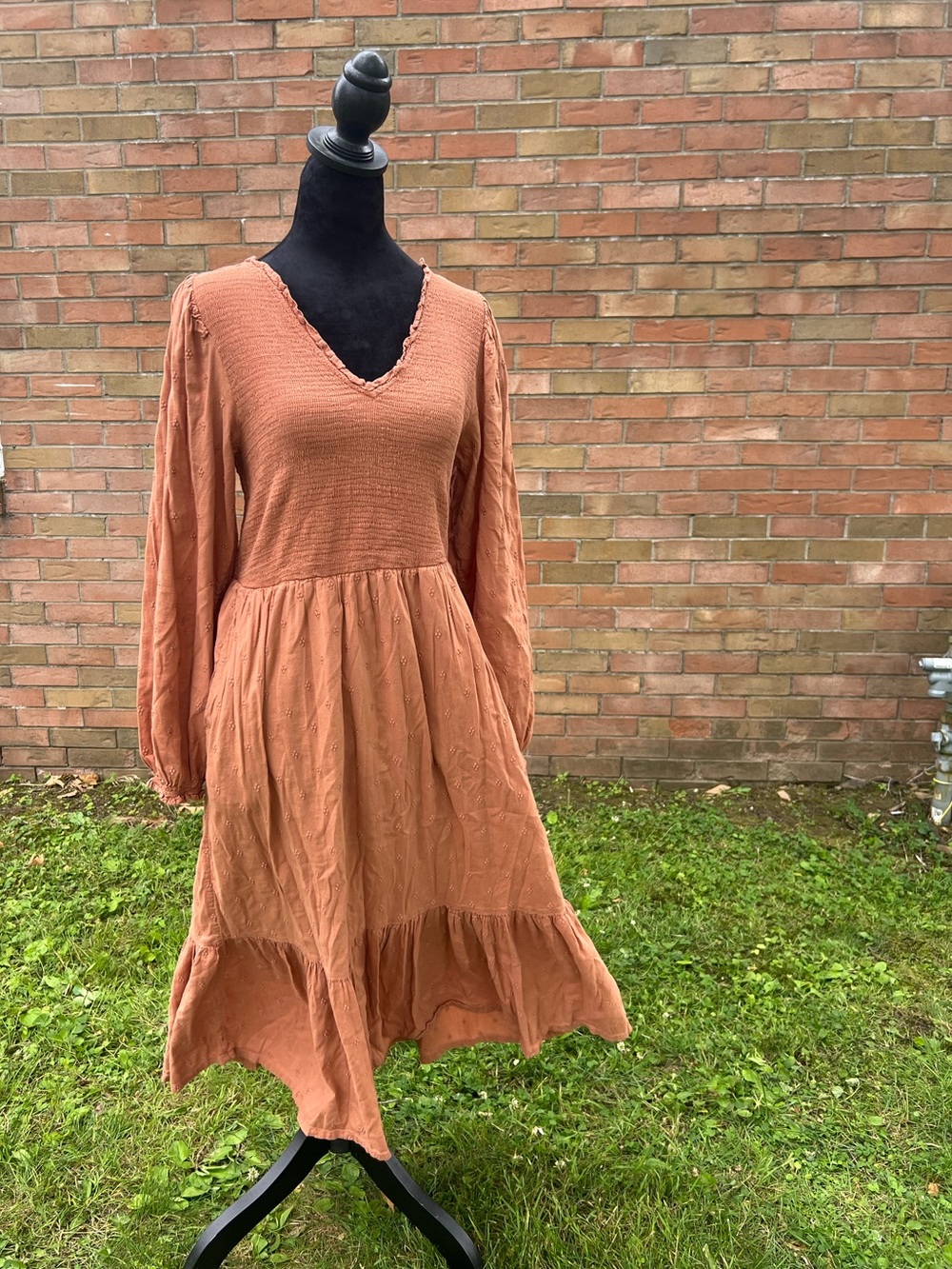 Old Navy Rust Orange Long Sleeve V-Neck Tiered Dress